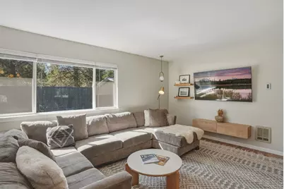 55601 Swan Road, Bend, OR 97707 - Photo 5