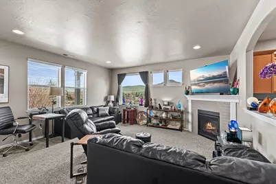 2264 College Way, Medford, OR 97504 - Photo 5