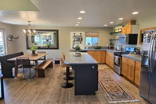 2845 SW 31st St, Redmond, OR 97756 - Photo 13