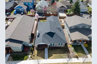 1572 NW Kingwood Avenue, Redmond, OR 97756 - Photo 29