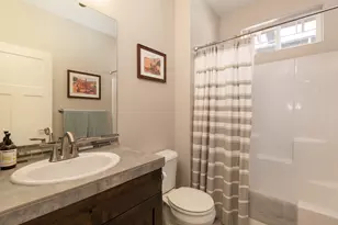 1572 NW Kingwood Ave, Redmond, OR 97756 - Photo 21