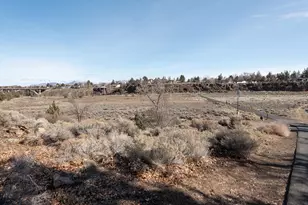 1572 NW Kingwood Ave, Redmond, OR 97756 - Photo 35