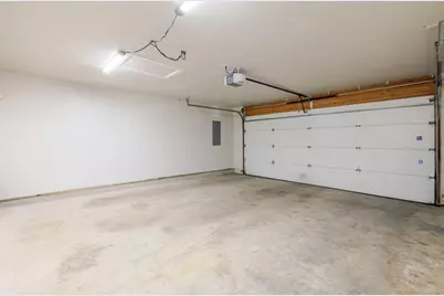 16826 Brenda Drive, Bend, OR 97707 - Photo 37