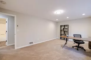 16826 Brenda Dr, Bend, OR 97707 - Photo 27