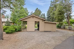 55635 Gatehouse Ln, Bend, OR 97707 - Photo 41