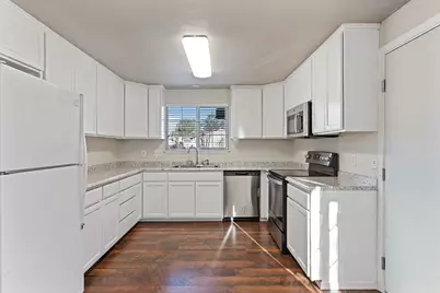 4065 Crestwood Circle, Central Point, OR 97502 - Photo 11