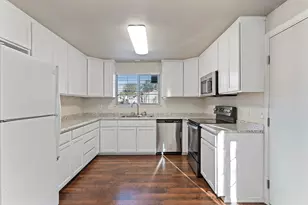 4065 Crestwood Cir, Central Point, OR 97502 - Photo 11