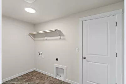 3099 Mt. Thielsen Drive #66, Medford, OR 97504 - Photo 23