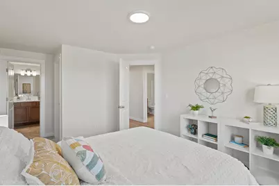 3099 Mt. Thielsen Drive #66, Medford, OR 97504 - Photo 17