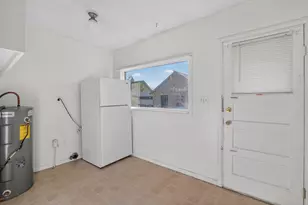 407 S Shasta Ave, Eagle Point, OR 97524 - Photo 17