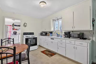 407 S Shasta Avenue, Eagle Point, OR 97524 - Photo 27