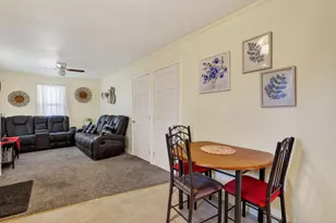 407 S Shasta Ave, Eagle Point, OR 97524 - Photo 31