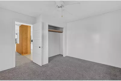 407 S Shasta Avenue, Eagle Point, OR 97524 - Photo 13