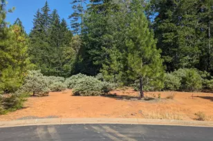 368 Cedar Ridge Dr, Cave Junction, OR 97523 - Photo 1