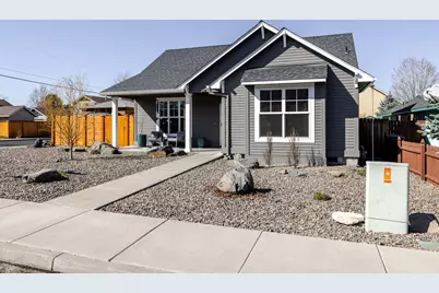 1833 NW Larch Avenue, Redmond, OR 97756 - Photo 1