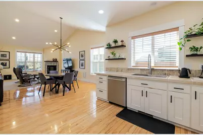 1833 NW Larch Avenue, Redmond, OR 97756 - Photo 19