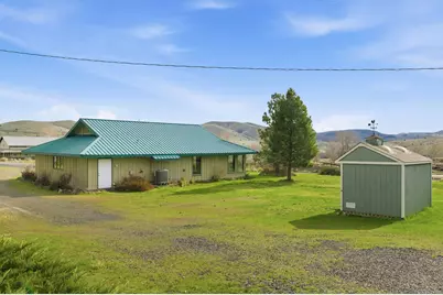 615 Timber Lane, Maupin, OR 97037 - Photo 21