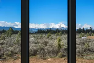 67135 Harrington Loop Rd, Bend, OR 97703 - Photo 15