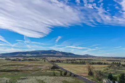 3660 SW Parrish Lane, Powell Butte, OR 97753 - Photo 13