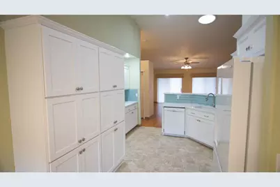 1634 NW Teak Avenue, Redmond, OR 97756 - Photo 7