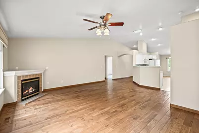1634 NW Teak Avenue, Redmond, OR 97756 - Photo 7