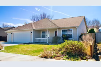 1634 NW Teak Avenue, Redmond, OR 97756 - Photo 1