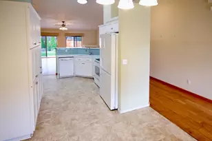 1634 NW Teak Ave, Redmond, OR 97756 - Photo 5