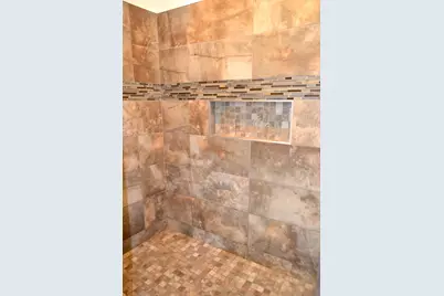 915 NW Bishop Street, Grants Pass, OR 97526 - Photo 13