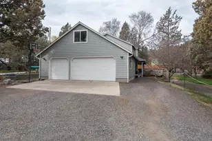 905 SW Burns Ln, Madras, OR 97741 - Photo 9