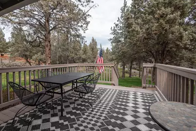 905 SW Burns Lane, Madras, OR 97741 - Photo 3