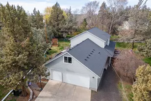 905 SW Burns Ln, Madras, OR 97741 - Photo 41