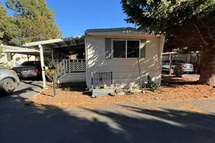 5602 Denver Ave, Klamath Falls, OR 97603 - Photo 1