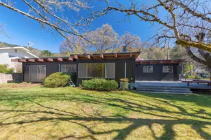 1440 NE 10th St, Grants Pass, OR 97526 - Photo 29