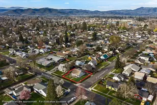 415 Summit Ave, Medford, OR 97501 - Photo 41