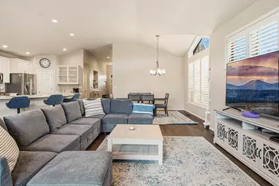 8433 Forest Ridge Loop, Redmond, OR 97756 - Photo 11