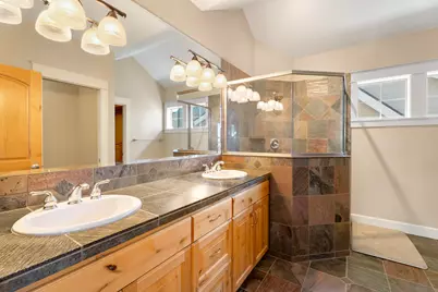 2954 NW Wild Meadow Drive, Bend, OR 97703 - Photo 37