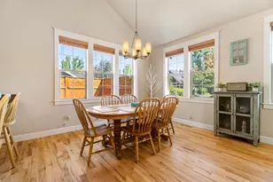 2954 NW Wild Meadow Dr, Bend, OR 97703 - Photo 23