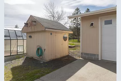 15902 Water Gap Road, Williams, OR 97544 - Photo 43