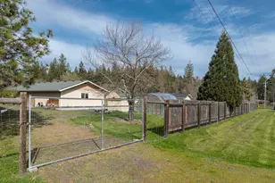 15902 Water Gap Rd, Williams, OR 97544 - Photo 57