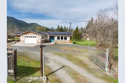 15902 Water Gap Road, Williams, OR 97544 - Photo 3