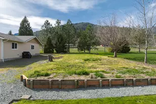 15902 Water Gap Rd, Williams, OR 97544 - Photo 53