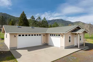 15902 Water Gap Rd, Williams, OR 97544 - Photo 33