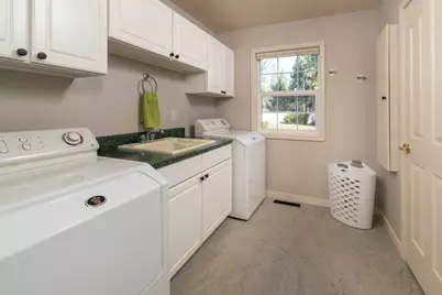 19610 Poplar Street, Bend, OR 97702 - Photo 21