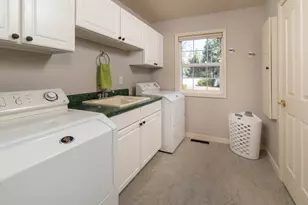 19610 Poplar St, Bend, OR 97702 - Photo 21