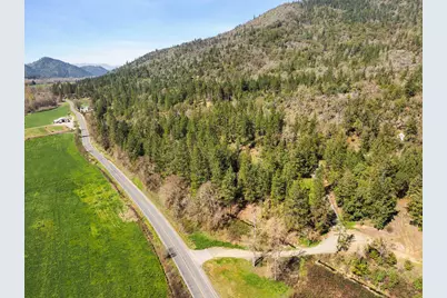 11524 N Applegate Road, Grants Pass, OR 97527 - Photo 3