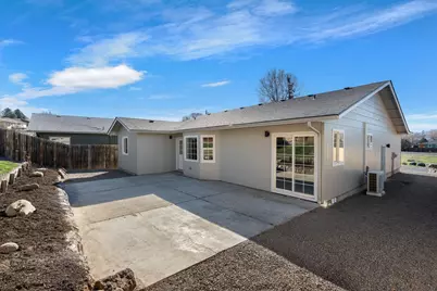 695 NE 8th Street, Prineville, OR 97754 - Photo 25