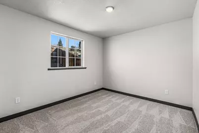 695 NE 8th Street, Prineville, OR 97754 - Photo 19