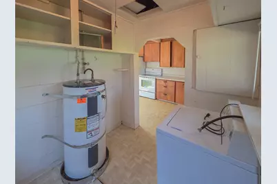 814 NW C Street, Grants Pass, OR 97526 - Photo 9