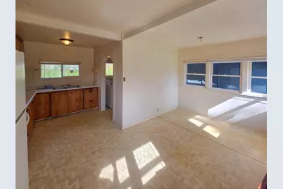 814 NW C Street, Grants Pass, OR 97526 - Photo 9