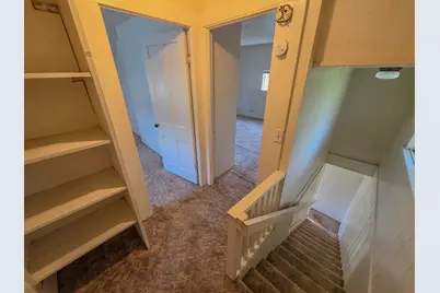 814 NW C Street, Grants Pass, OR 97526 - Photo 13